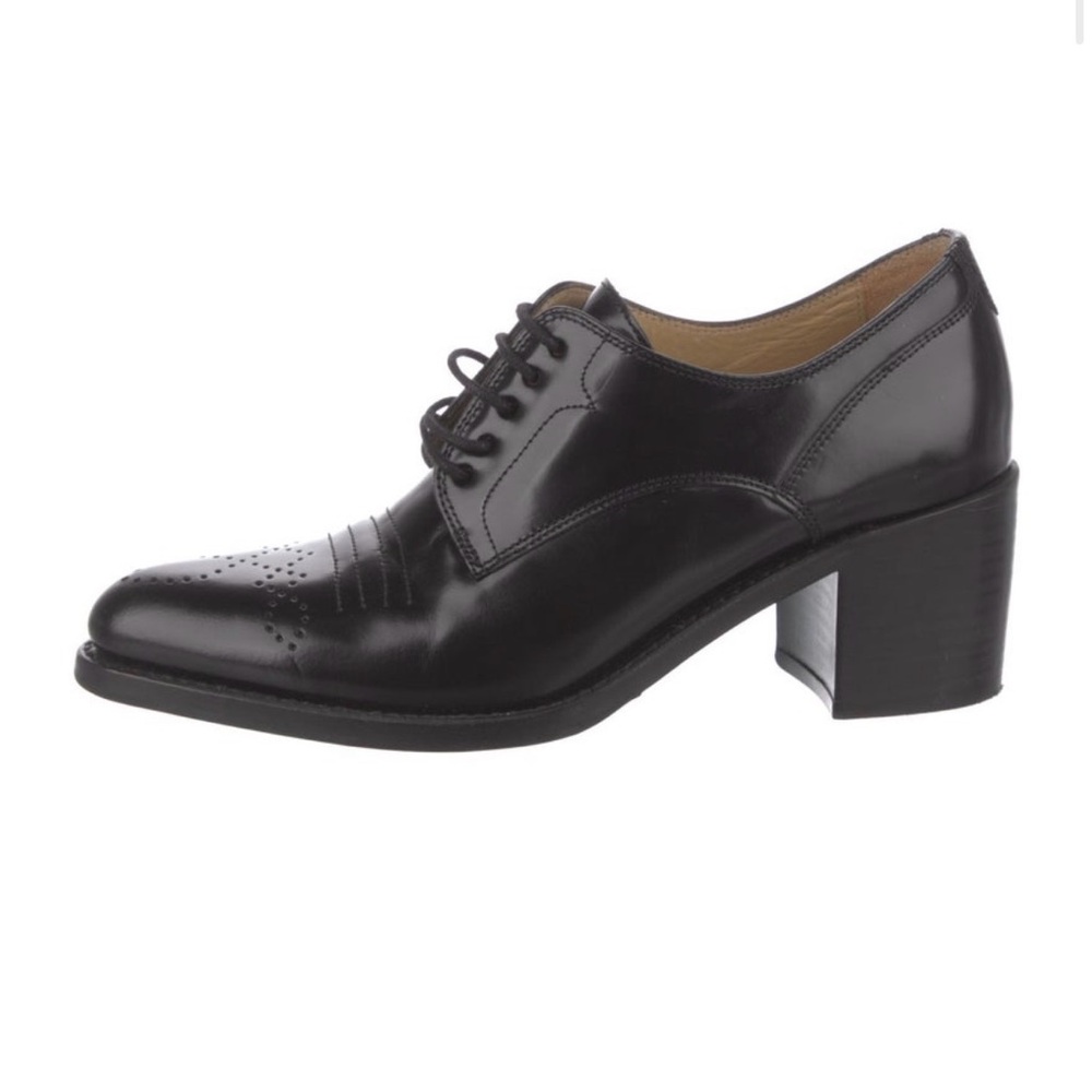 Chic Black Women's Heeled Oxfords